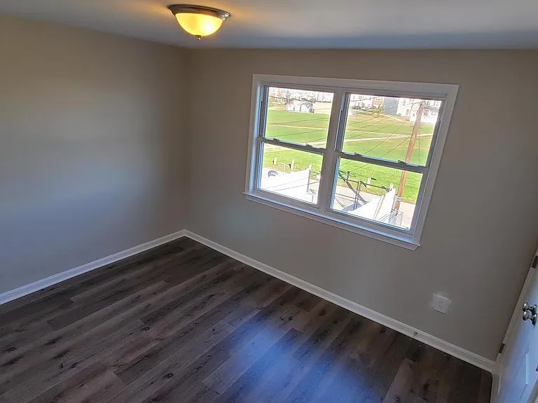 4007 Saint Augustine Ln — Photo 9