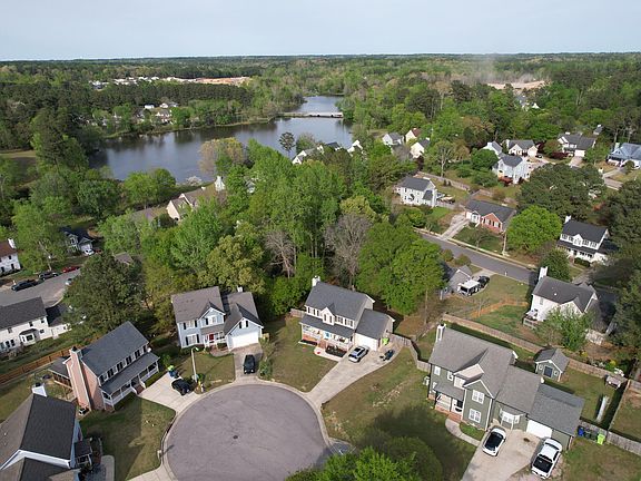 2nd image of 3216 Leebrook Rd