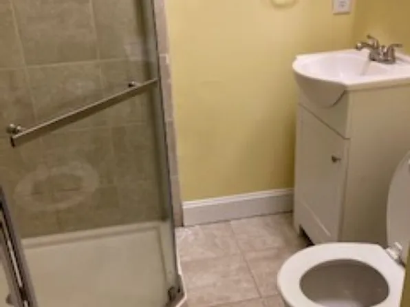 2938 Saint Paul St #8, Baltimore, MD 21218