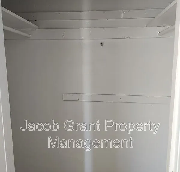 66 N Stout Ave #2 — Photo 8
