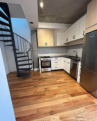 4th image of 363 Winthrop St #6I