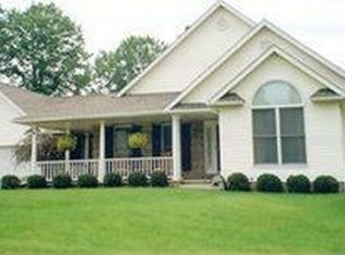 15 Malibu Dr, East Palestine, OH