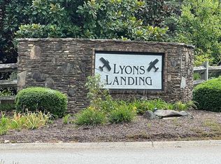 1001 Windsock Way, Carrollton, GA 30116