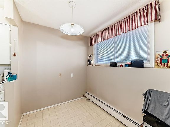4th image of 11455 41st Ave NW #104