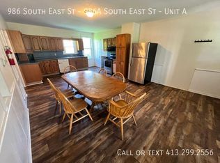 986 S East St UNIT 986A, Amherst, MA 01002