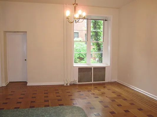 Rented by 4 Corners Realty, LLC | media 15