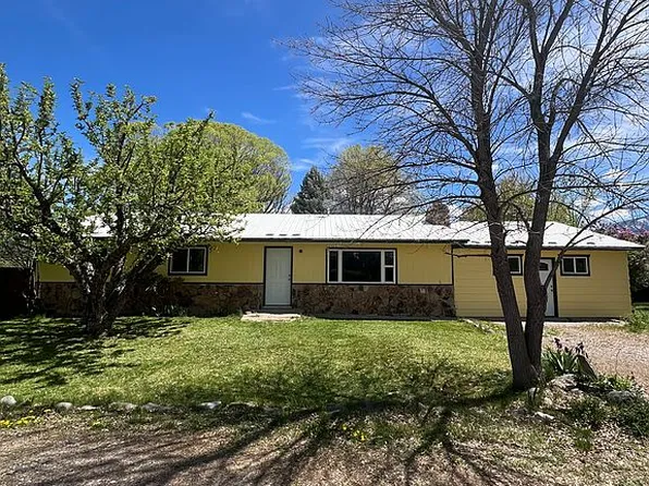 611 Orchard Ave, Paonia, CO 81428