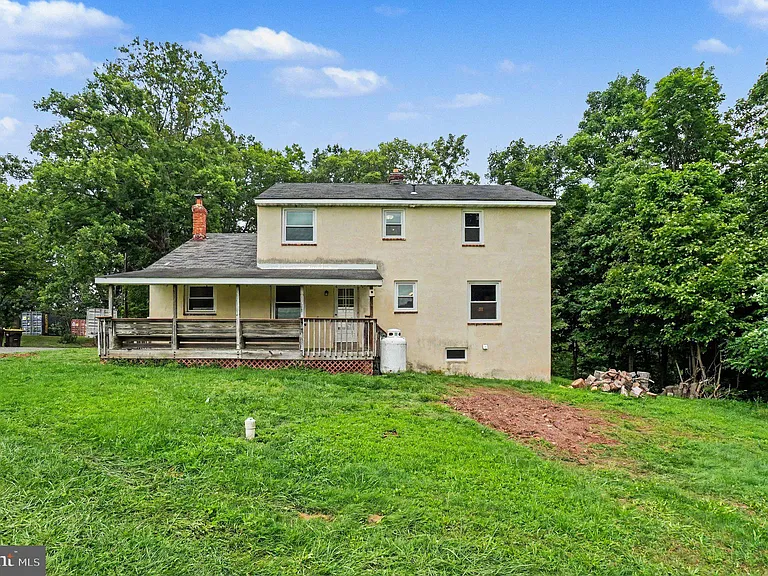 712 E Pine Ford Rd — Photo 26