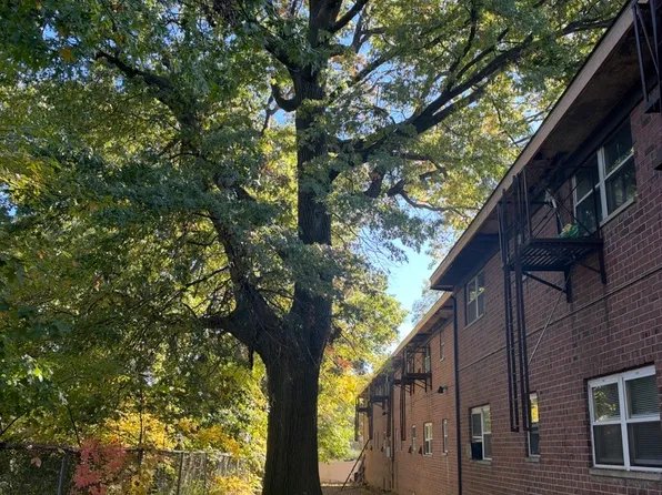 Parkside Gardens Apartment Homes, 609 Newman Pl #Cceaa4816, Roselle, NJ 07203