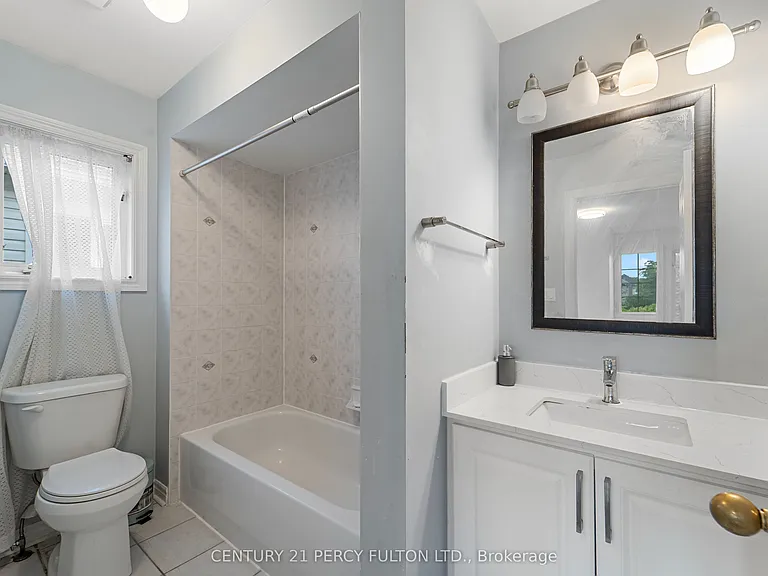 35 Weldon St — Photo 21