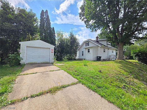 4th image of 1339 Vane Ave