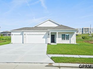 17517 Rose Lane Rd, Omaha, NE 68137