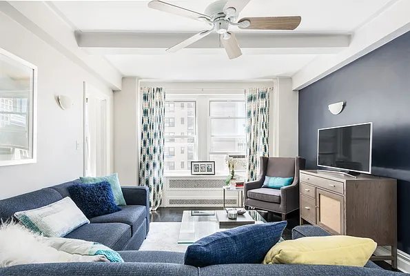Rented by Compass | media 14