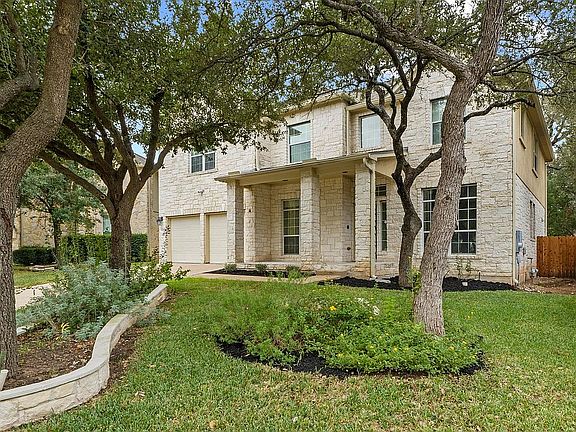 2nd image of 3228 Ranch Park Trl