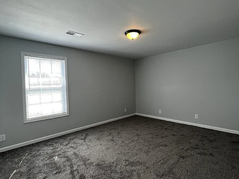 2 bed, 1.0 bath, 980 sqft, $925 — Photo 10