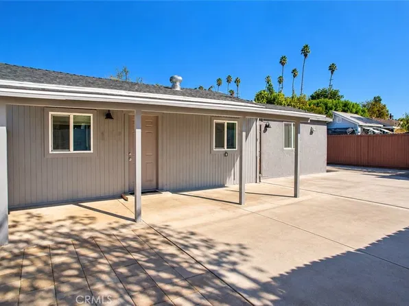 7354 Owensmouth Ave, Canoga Park, CA 91303
