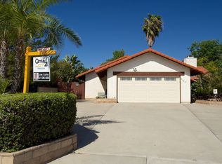 9466 Roseglen Pl, Spring Valley, CA 91977