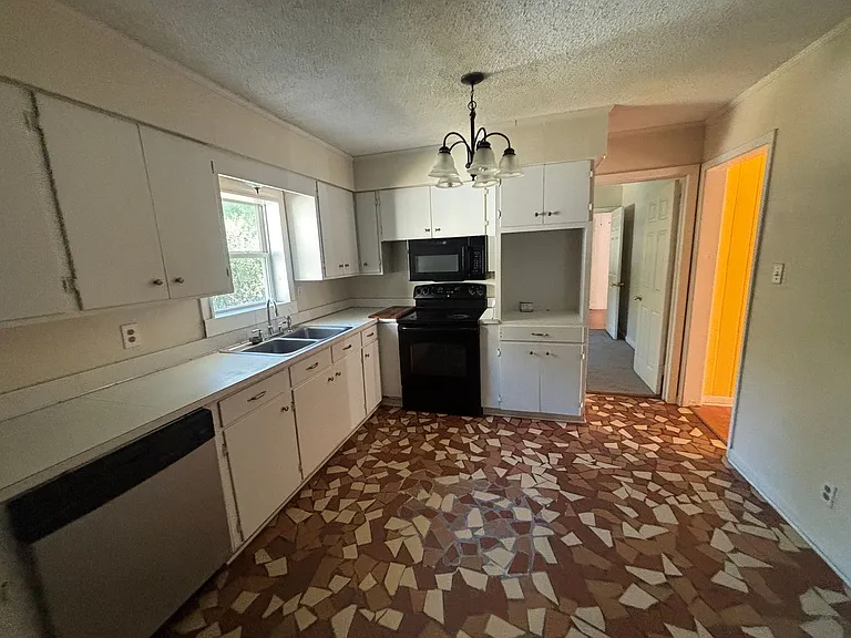 116 Moss Oak Dr — Photo 8