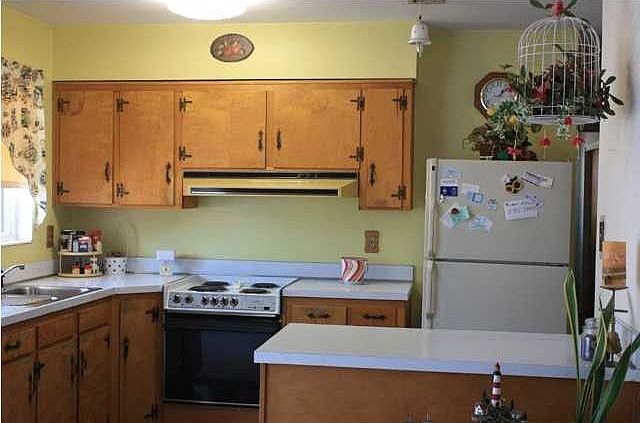 1st image of 1004 Rainbow Ave