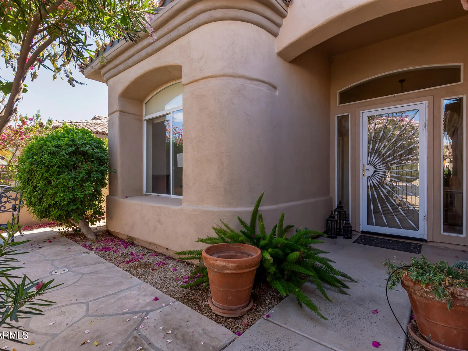 3 bed, 3.0 bath, 2253 sqft, $3,500 — Photo 3