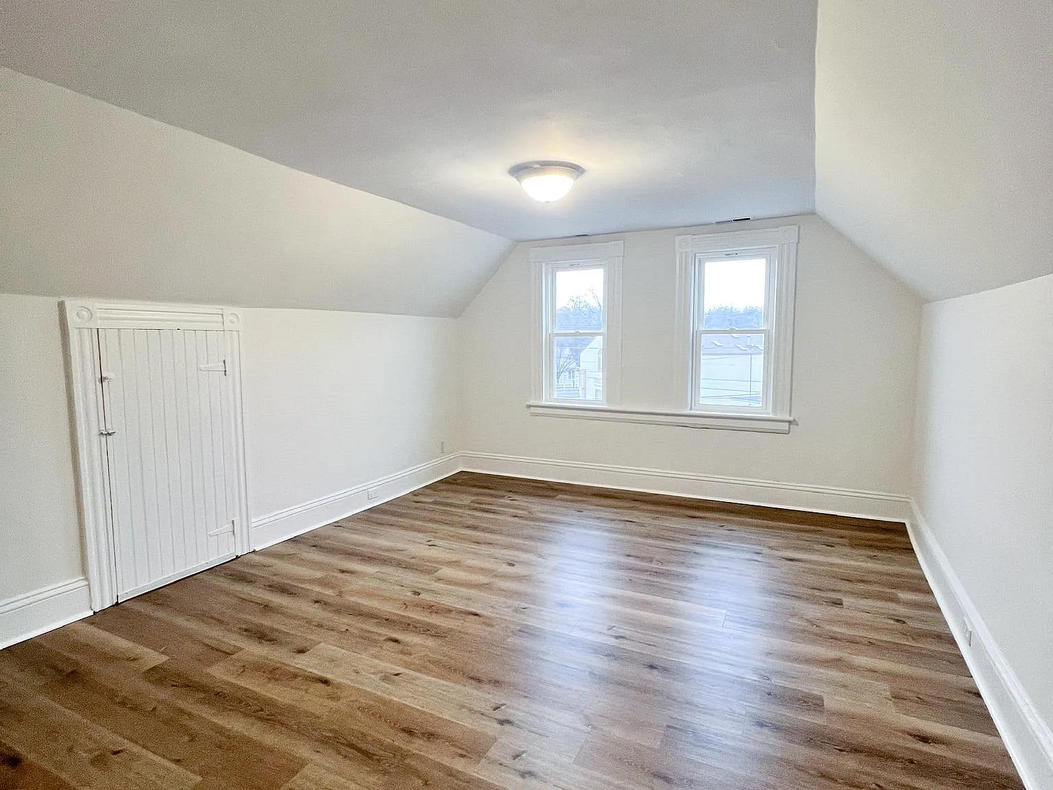 1 bed, 1000 sqft, $1,850 — Photo 4