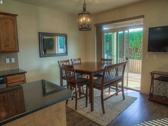 5th image of 3611 NW 121st Cir
