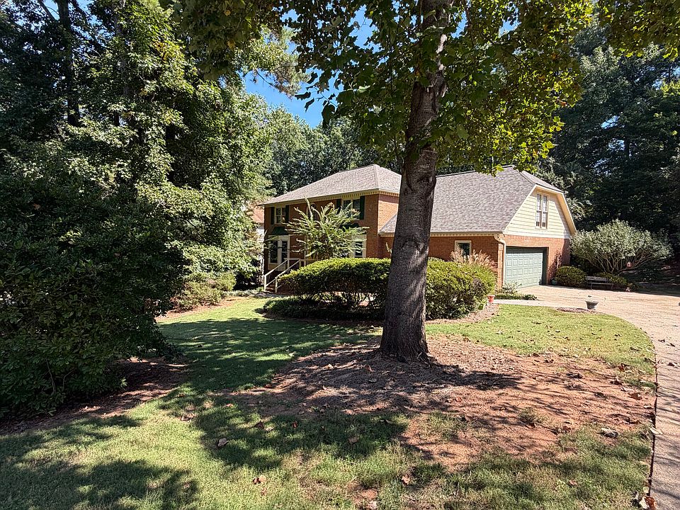 1st image of 2722 Innsbruck Ln