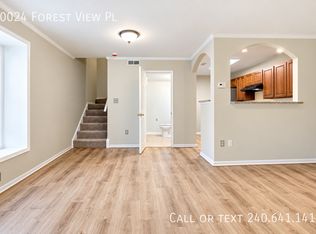 10024 Forest View Pl, Montgomery Village, MD 20886