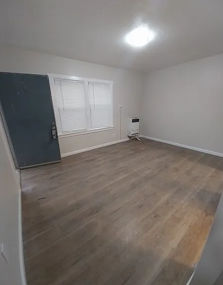 240 River St #8 — Photo 3