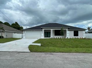 6447 NW Fontana St, Port Saint Lucie, FL 34986