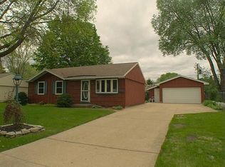 1044 Green St, Onalaska, WI 54650