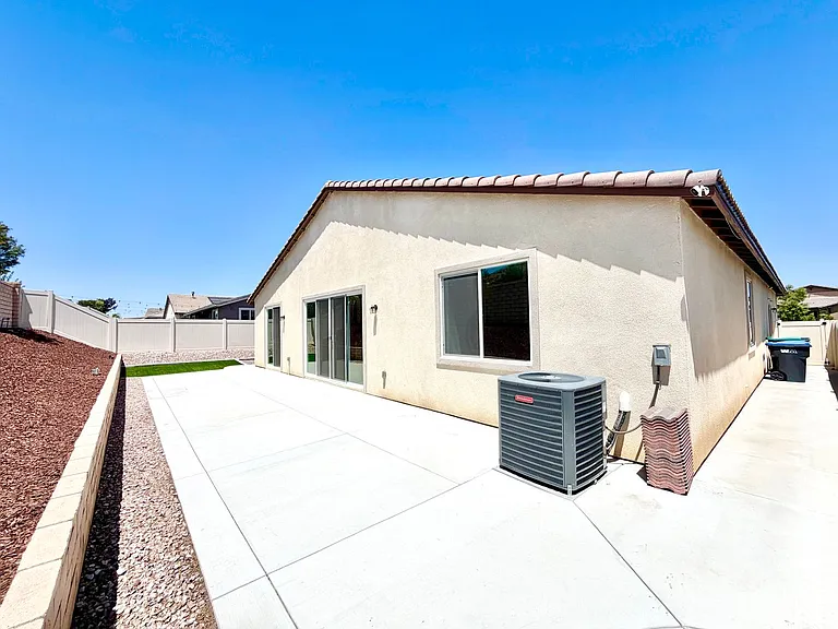 32463 McKiernan Ln — Photo 34