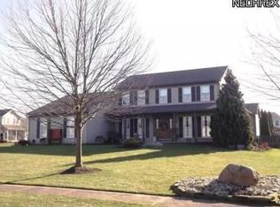 3074 Shillington St NW, Uniontown, OH 44685