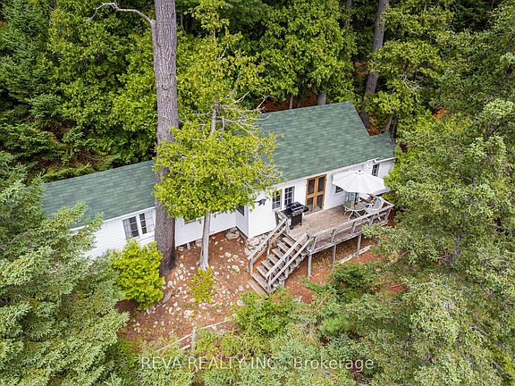 2nd image of 156 Ponacka Rd