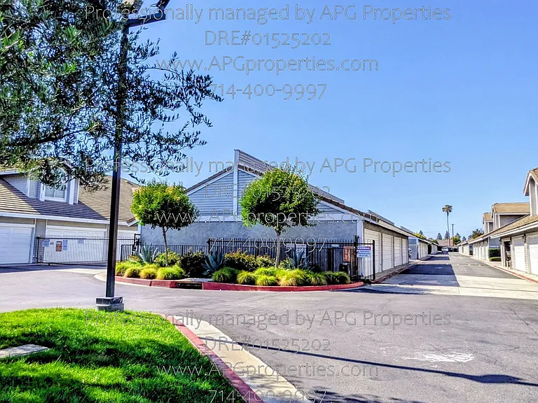 10401 Garden Grove Blvd #46 — Photo 28