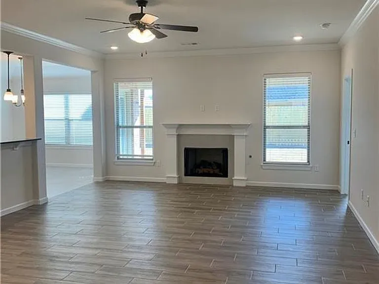4479 W Topeka Ave — Photo 2