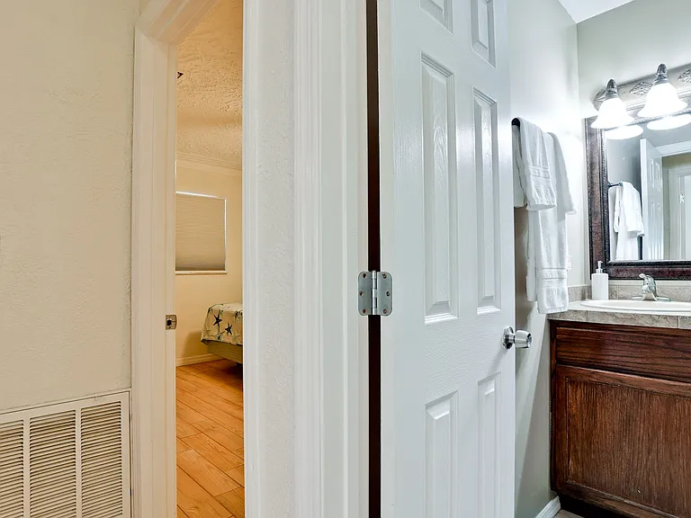 5308 12th Avenue Dr W — Photo 13