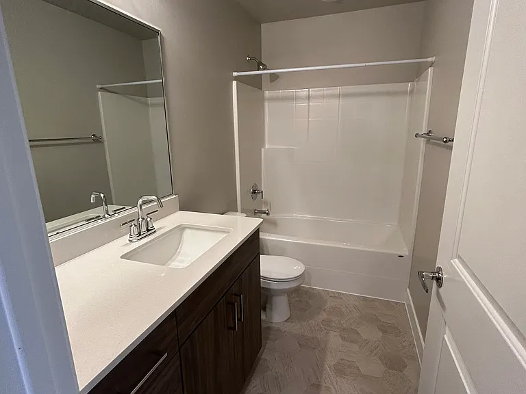 2085 N 275 W #23 — Photo 12