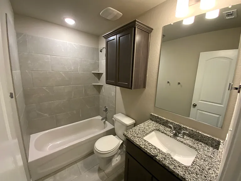5107 Leaning Tree Dr — Photo 5