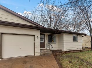 29965 Olinda Trl, Lindstrom, MN 55045