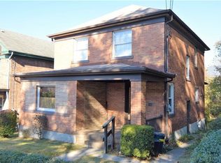 114 W James St, Homestead, PA 15120