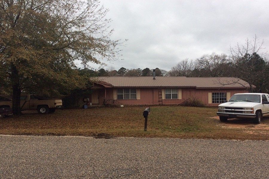 1st image of 498 Hinson Dr