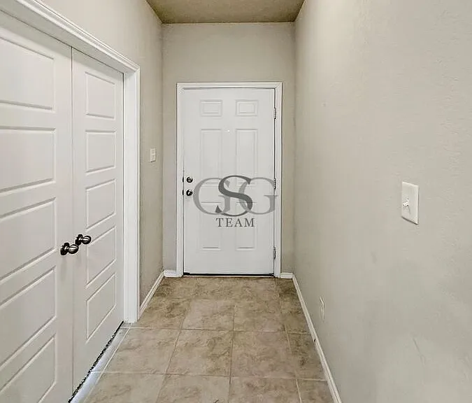 9231 Yaya Rd — Photo 26