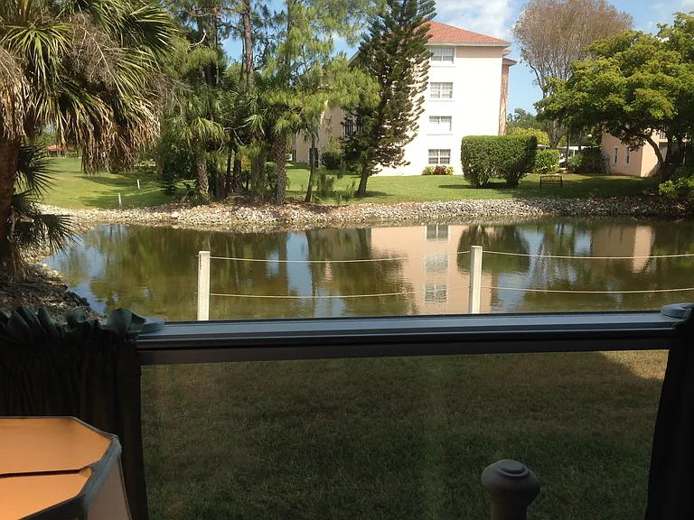 992 Woodshire Ln #D104 — Photo 7