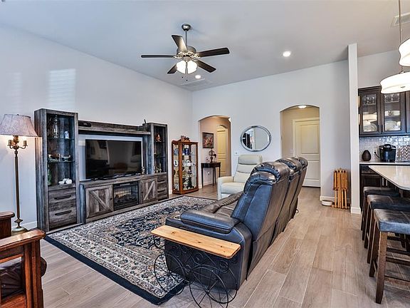 4th image of 15517 Boulderdown Dr