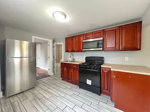 97 Ege Ave #1 Photo 1