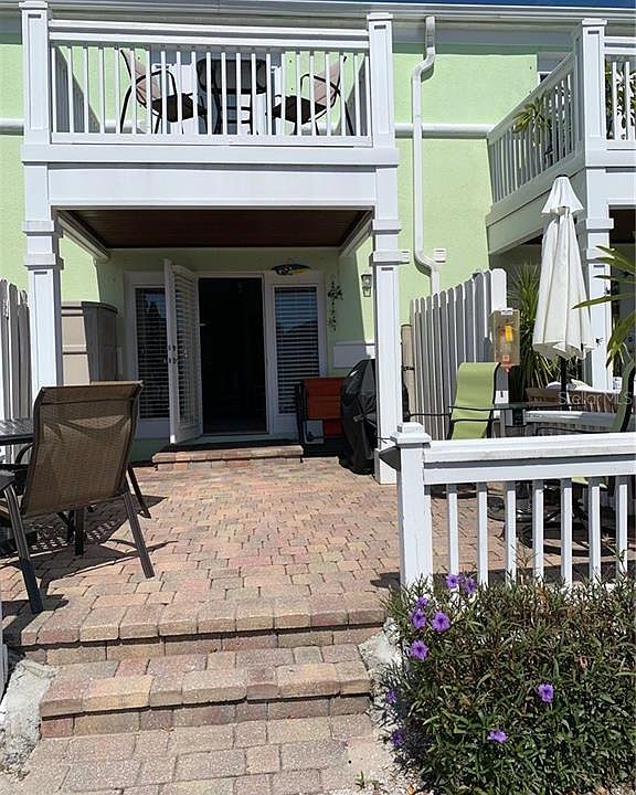1st image of 4951 Cobia Dr SE