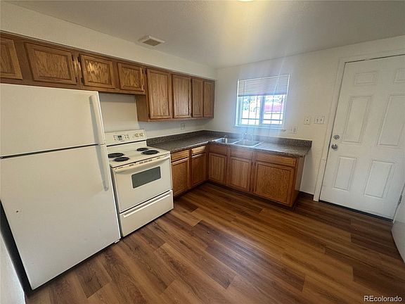 3rd image of 9041 W 45th Place