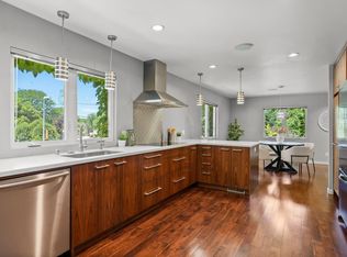 223 N Baldwin St, Madison, WI 53703