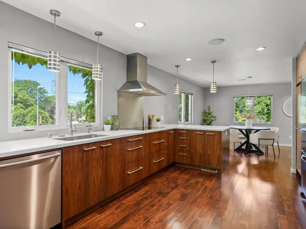 223 N Baldwin St, Madison, WI 53703